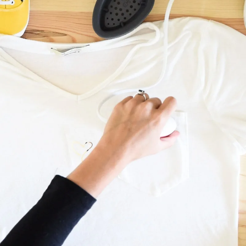 Preheating pocket on a t-shirt