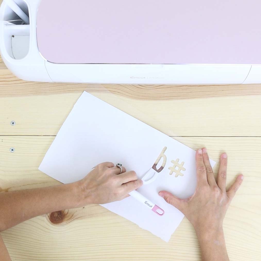 Weeding freezer paper out of carrier sheet