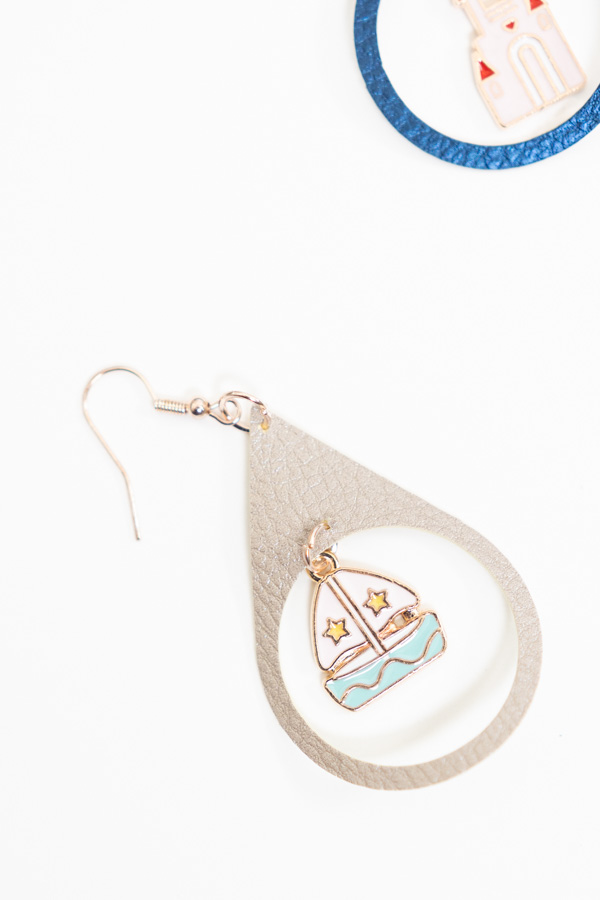 boat charm on cricut earring