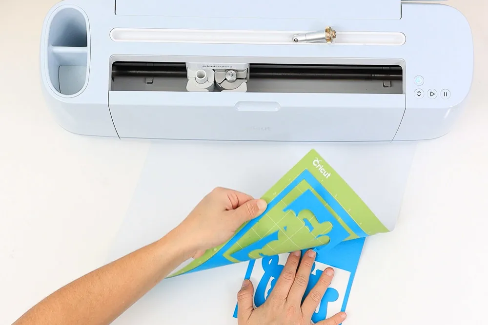 removing card from cricut mat.