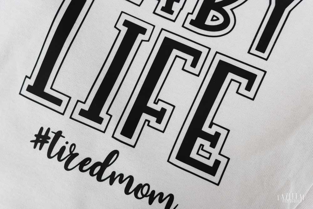 close up vinyl on t-shirt.