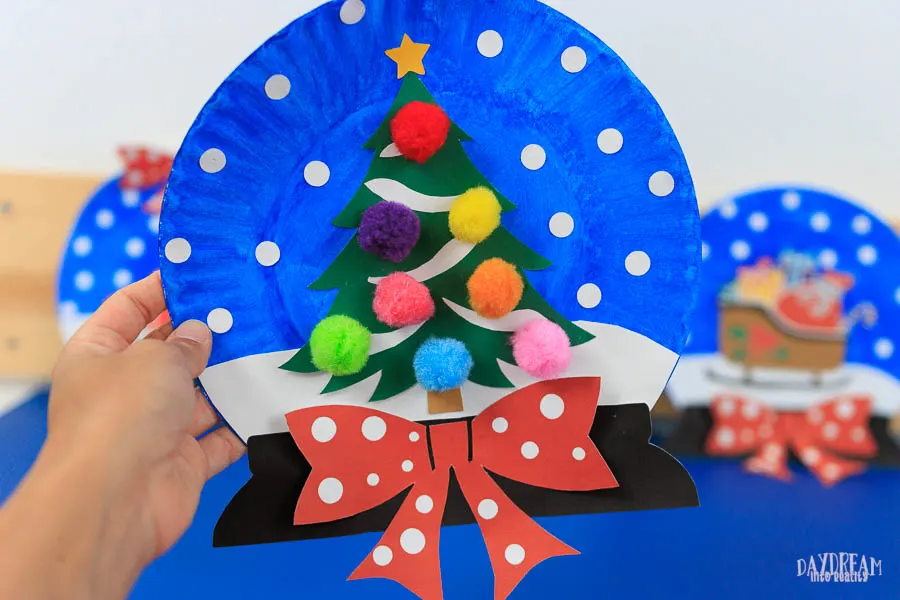 Christmas Tree snow globe plate crafts